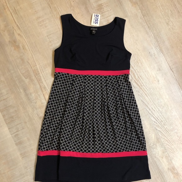 Enfocus Studio Dresses & Skirts - 2/$15 🆕EnFocus Studio Dress NWT